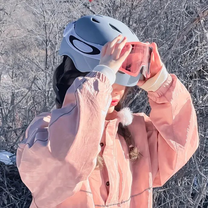 明天、我会成为谁的女友